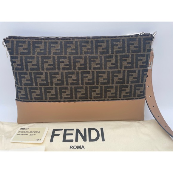 NEW FENDI FF LOGO ZIP CLUTCH SHOULDER BAG NWT! - Picture 6 of 16